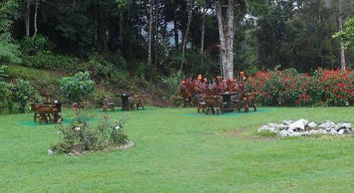 Dew Drop Inn Tanah Rata Dış mekan fotoğraf